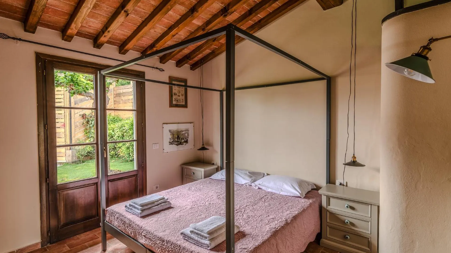 Amis Home Castelnuovo D'elsa