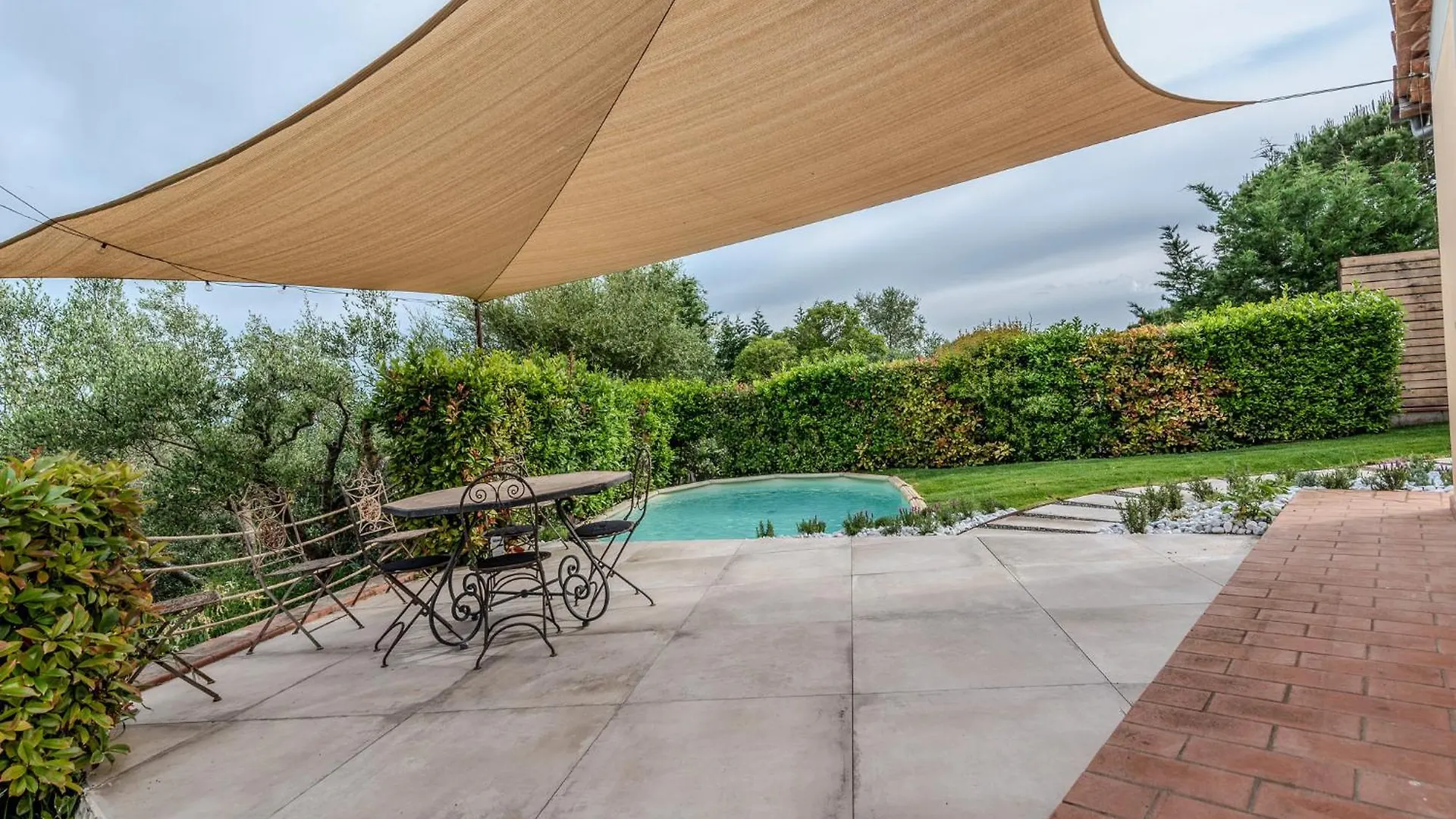Amis Home Castelnuovo D'elsa بيت للعطل